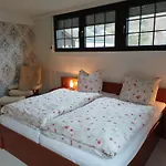 Hébergement de vacances Zusammenzeit In - Inklusive Sauna, Garage, Grosser Terrasse Und 3 Schlafzimmer - Ideal Fuer Familien Und Freunde - Hunde Freundlich Schleiden