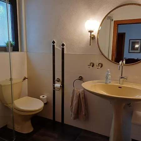 Prázdninový dům Zusammenzeit In - Inklusive Sauna, Garage, Grosser Terrasse Und 3 Schlafzimmer - Ideal Fuer Familien Und Freunde - Hunde Freundlich Schleiden