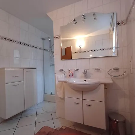 Zusammenzeit In - Inklusive Garage, Grosser Terrasse Und 3 Schlafzimmer - Ideal Fuer Familien Und Freunde - Hunde Freundlich