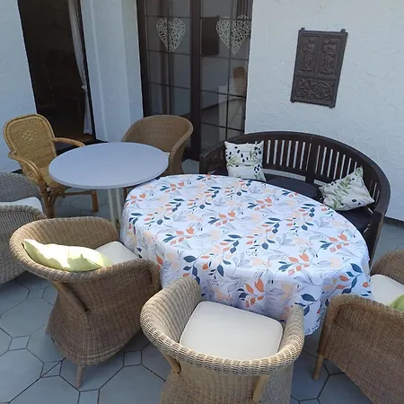 Nyaraló Zusammenzeit In - Inklusive Sauna, Garage, Grosser Terrasse Und 3 Schlafzimmer - Ideal Fuer Familien Und Freunde - Hunde Freundlich